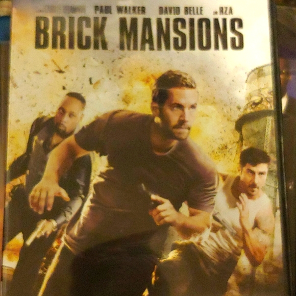 Dvd physical media Brick Mason